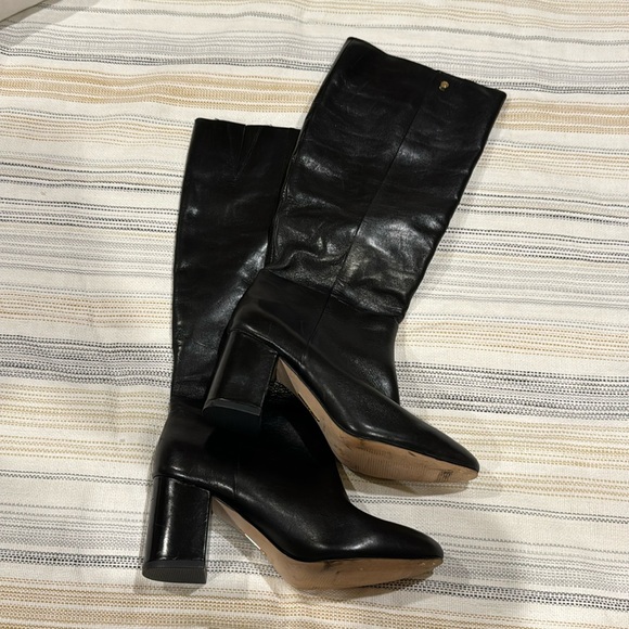 Louise et cie boots - Picture 1 of 5